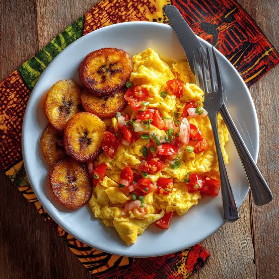 Plantains and Egg Sauce 🤤